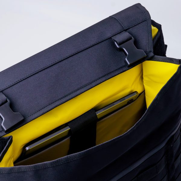Phase 10L Messenger Bag - Image 10